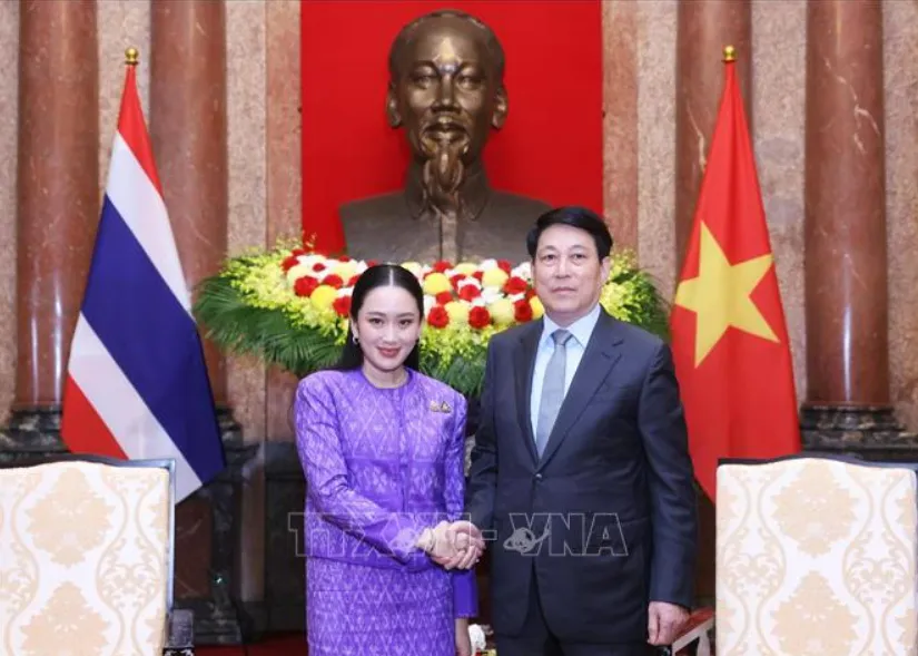 Chủ tịch nước Lương Cường tiếp Thủ tướng Thái Lan Paetongtarn Shinawatra. Ảnh: TTXVN