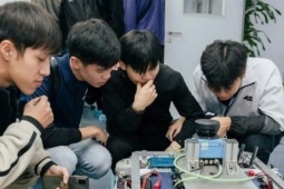 Bộ Giáo dục công bố 38 ngành đào tạo bán dẫn: TS. Hoàng Ngọc Vinh nói...vẫn thiếu