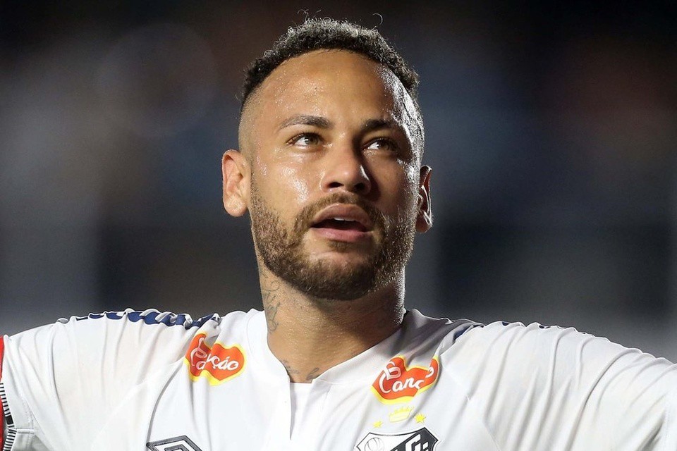 Neymar đang là một trong những cầu thủ giàu nhất thế giới. Ảnh: Reuters
