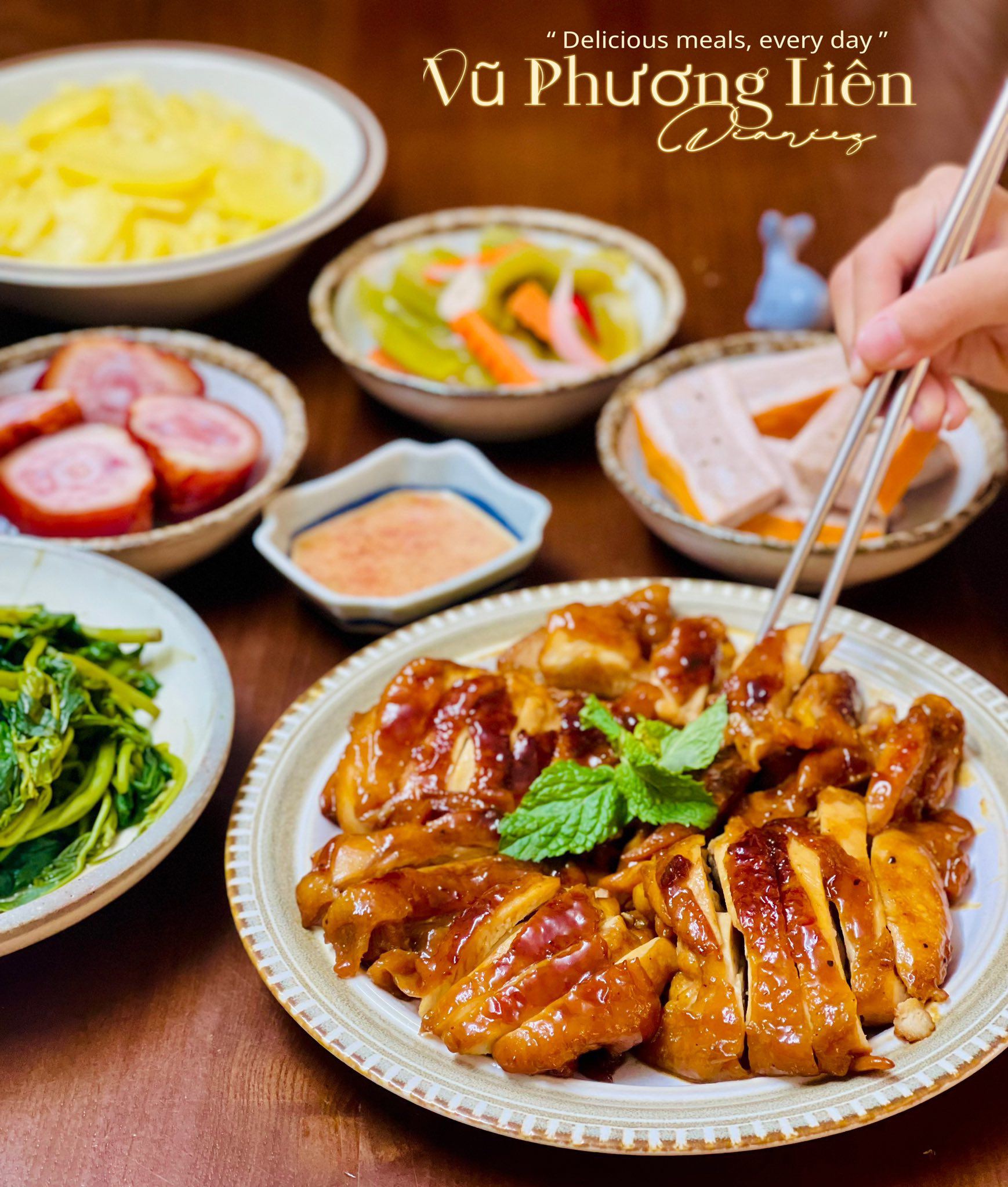 Má đùi gà ram mặn - Chả quế - Đuôi heo ủ xì dầu - Khoai tây xào - Rau muống luộc - Rau tiến vua muối chua ngọt.