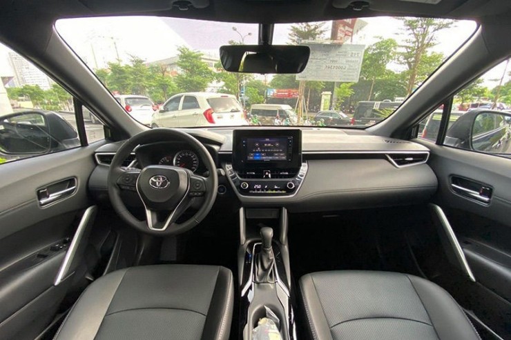 Toyota Corolla Cross bản G đời 2022 cũ giá rẻ có nên mua không? - 3