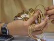 Giá vàng hôm nay, 17-5: Lao dốc mạnh