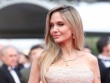 Angelina Jolie khoe thân hình như tạc tượng ở tuổi 50 trên thảm đỏ Cannes