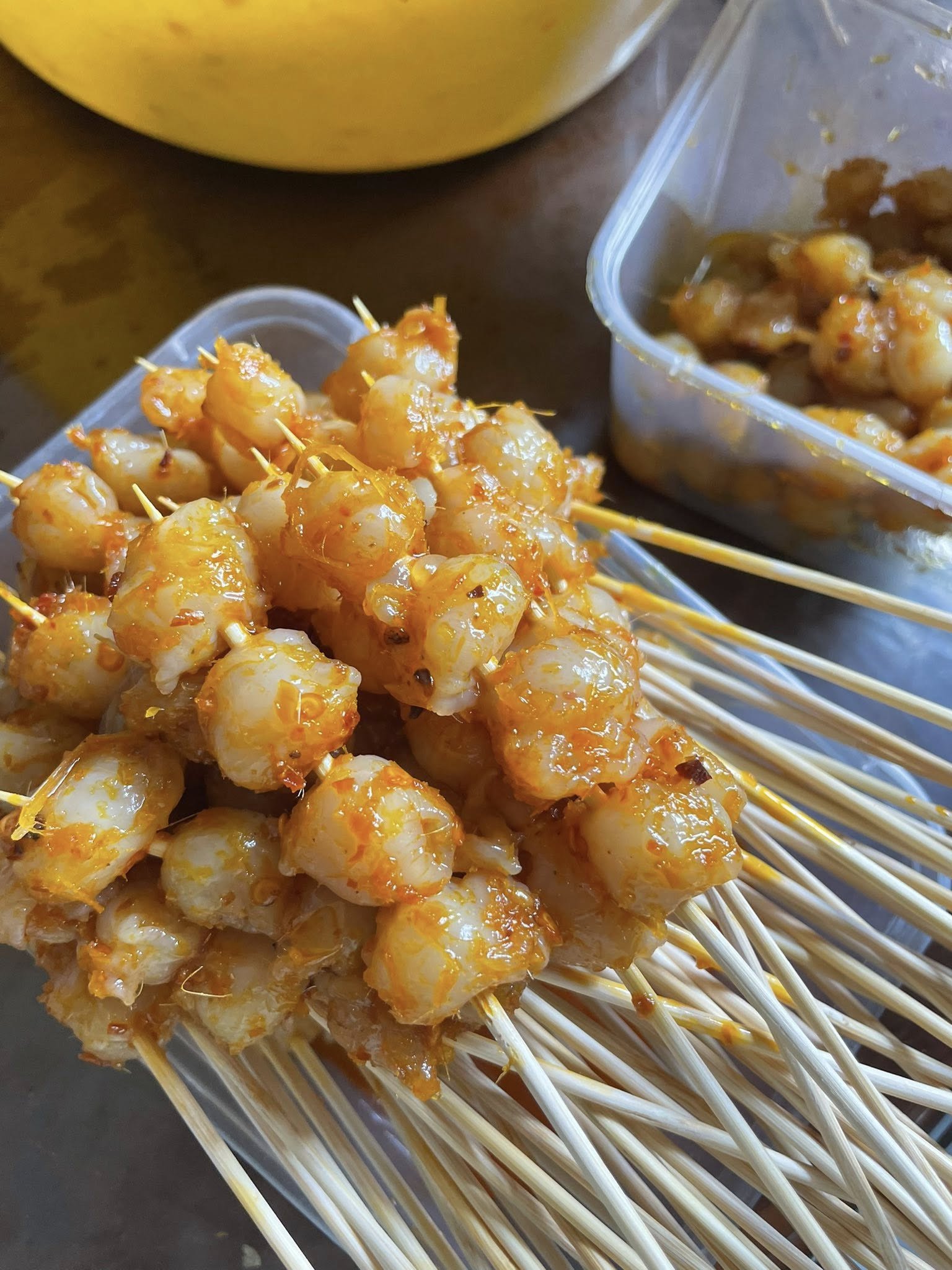 Đặc sản tên lạ ở Phan Thiết, trắng, giòn sần sật, nướng ăn rất ngon - 2