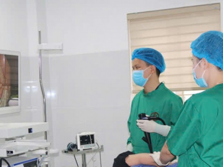 Tưởng thiếu máu, đi khám người phụ nữ bất phát hiện ung thư