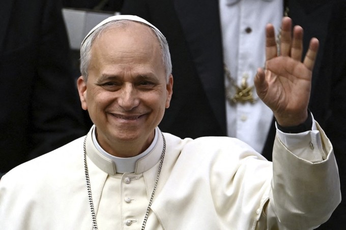 Giáo hoàng Leo XIV tham dự buổi tiếp kiến các đại diện truyền thông tại hội trường Paul VI ở Vatican ngày 12/5. Ảnh: AFP