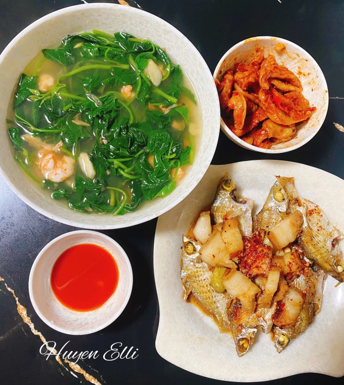 Mâm cơm giản dị chưa tới 100.000 đồng của mẹ gốc Huế - 10