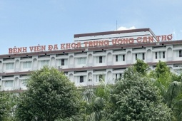 Tài xế trong vụ nổ súng ở Vĩnh Long bị liệt nửa người, còn mảnh vỏ đạn trong não