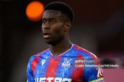 Tin mới nhất bóng đá tối 17/5: Sao Crystal Palace quyết tâm cập bến Barca hoặc Real