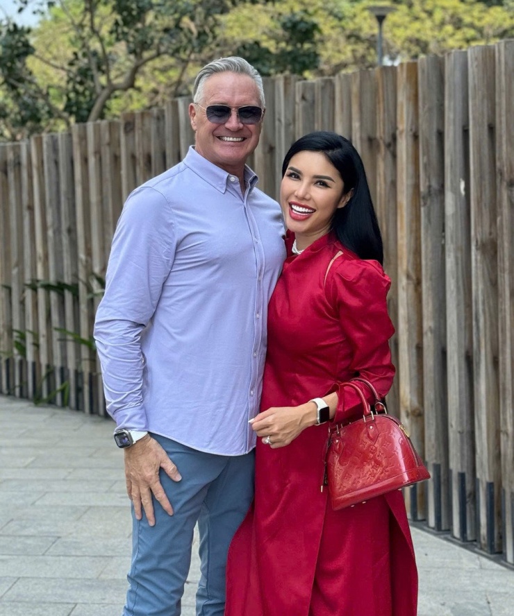 Kimmy và chồng hơn kém nhau 29 tuổi 