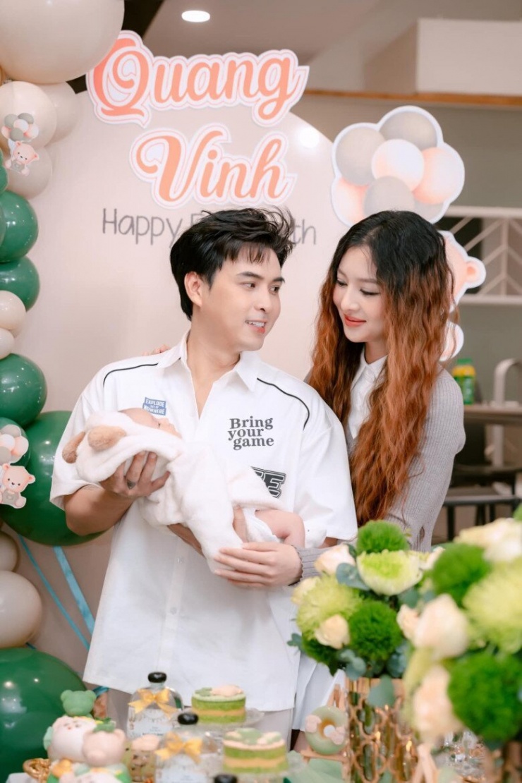 2 sao nam đón con với vợ kém 17 tuổi trong năm 2025: Đều sinh quý tử, Lam Trường làm bố bỉm ở tuổi 51 - 7