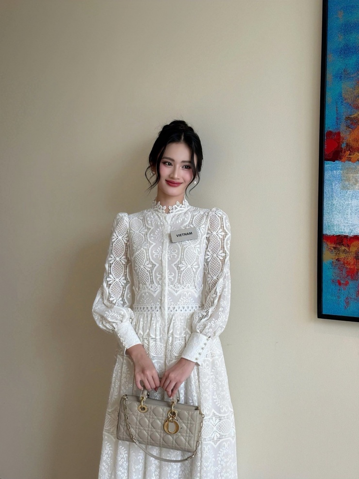 Chung kết Miss World 2025 dự kiến tổ chức ở Hyderabad (Ấn Độ) vào ngày 31/5. Đương kim Hoa hậu Thế giới - người đẹp Cộng hòa Séc Krystyna Pyszková sẽ trao lại vương miện cho người kế nhiệm.