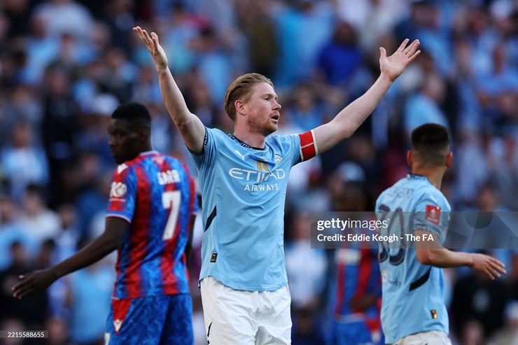 Kevin De Bruyne chơi đầy nỗ lực trong trận chung kết cuối cùng với Man City,&nbsp;nhưng anh phải rời Wembley trong lặng lẽ.