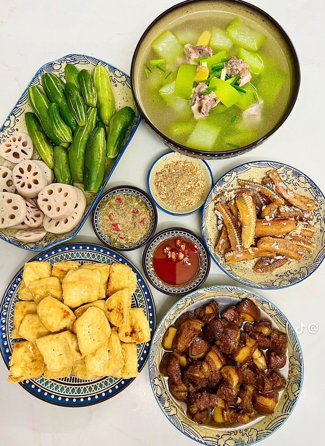 “Hôm nay ăn gì?” – Gợi ý thực đơn đơn giản mà siêu đưa cơm.