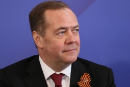 Ông Medvedev đáp trả "tối hậu thư" của phương Tây về đàm phán hòa bình Ukraine