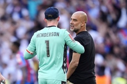 Man City thua đau chung kết FA Cup: Pep Guardiola  " sôi máu "  với cựu sao MU