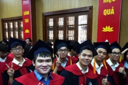 Có nên tồn tại mô hình đại học 2 cấp?
