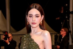 Mỹ nhân ' Tình người duyên ma ' diện xuyên thấu ở Cannes