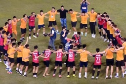 Ninh Bình ngạo nghễ không đối thủ ở hạng Nhất, cho đội Công Phượng  " hít khói " 