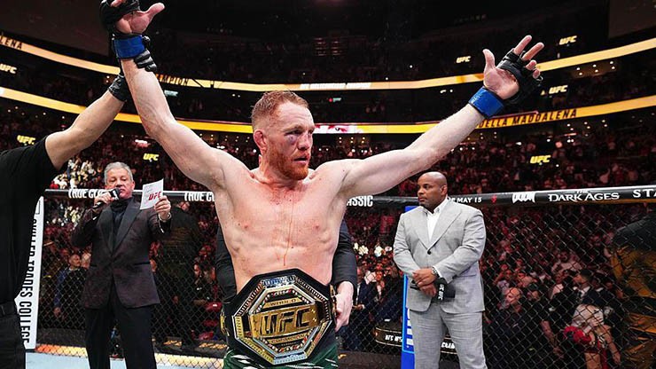 Jack Della Maddalena mới đoạt đai UFC