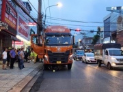 Tin tức trong ngày - Tạm giữ hình sự tài xế dừng xe rút tiền gây tai nạn chết người