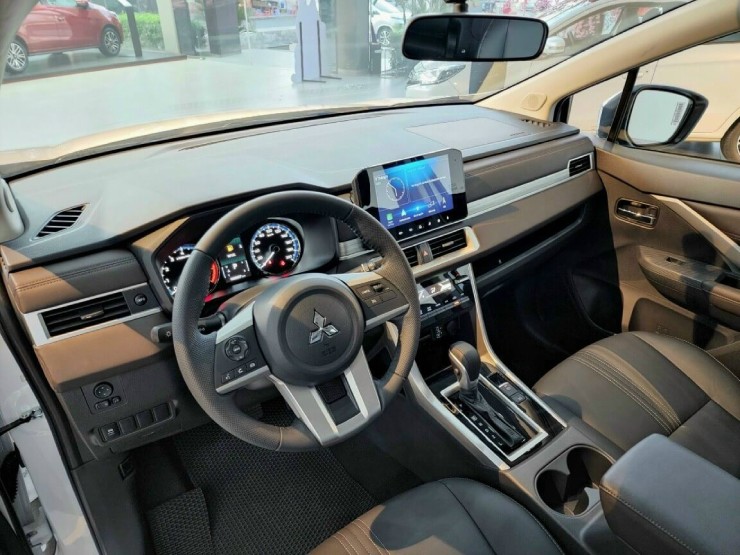 Lưu Honda BR-V và Mitsubishi Xpander: Đâu mới là “vua” phân khúc MPV 7 chỗ? - 7