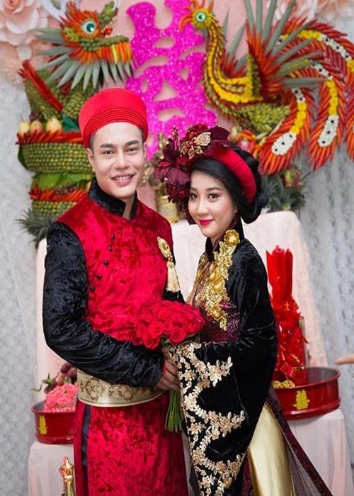 Quỳnh Quỳnh chiều chồng hết mức. Cô chăm miếng ăn, giấc ngủ cho Lê Dương Bảo Lâm, làm trợ lý, tài xế cho anh. Ảnh: FB Lê Dương Bảo Lâm.