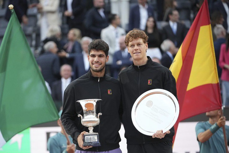 Alcaraz hạ Sinner để đăng quang Rome Open