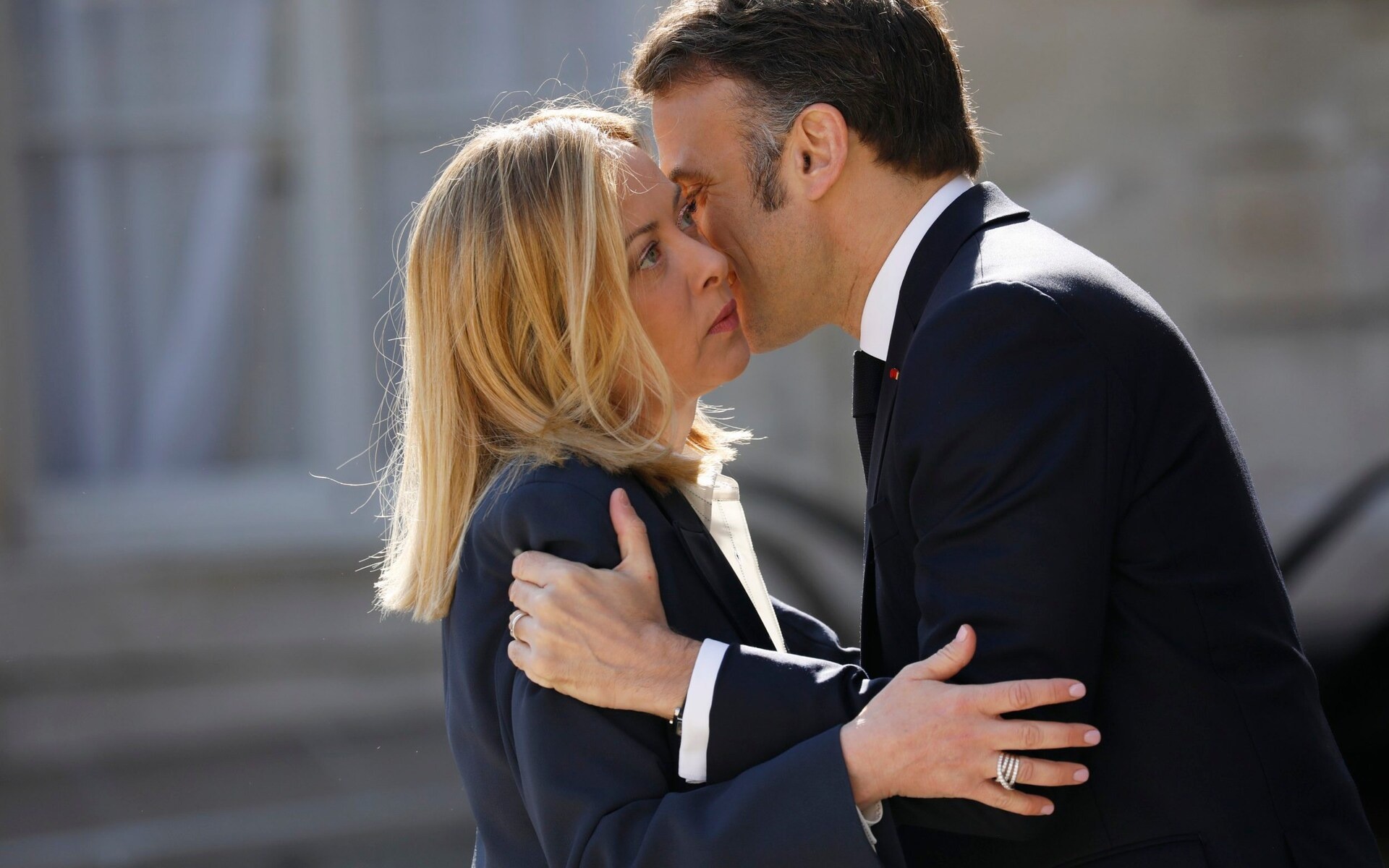 Nữ Thủ tướng Ý Meloni và Tổng thống Pháp Macron. Ảnh: Corbis
