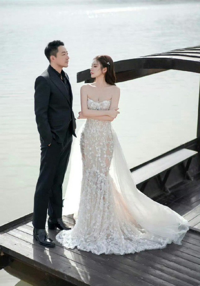 Chồng cũ Từ Hy Viên tái hôn: Hôn lễ xa hoa với vàng ròng và 999 viên kim cương - 1
