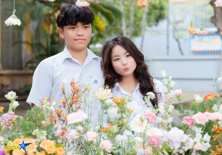 Nữ sinh Chu Văn An rạng ngời từ giã tuổi học trò - 6