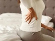 5 kiểu đau lưng cảnh báo vấn đề về gan, thận và phổi