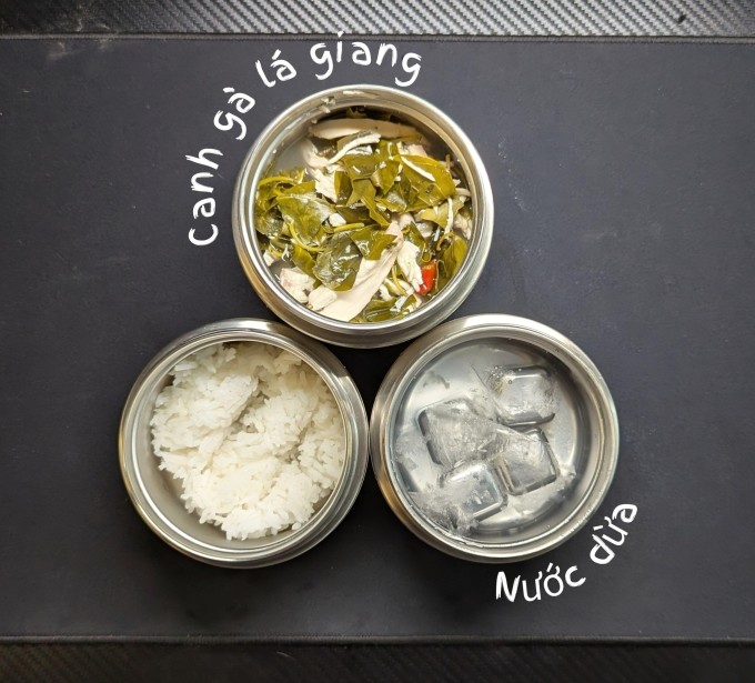 Chồng kỹ sư AI nấu cơm cho vợ mang đi làm mỗi ngày - 6