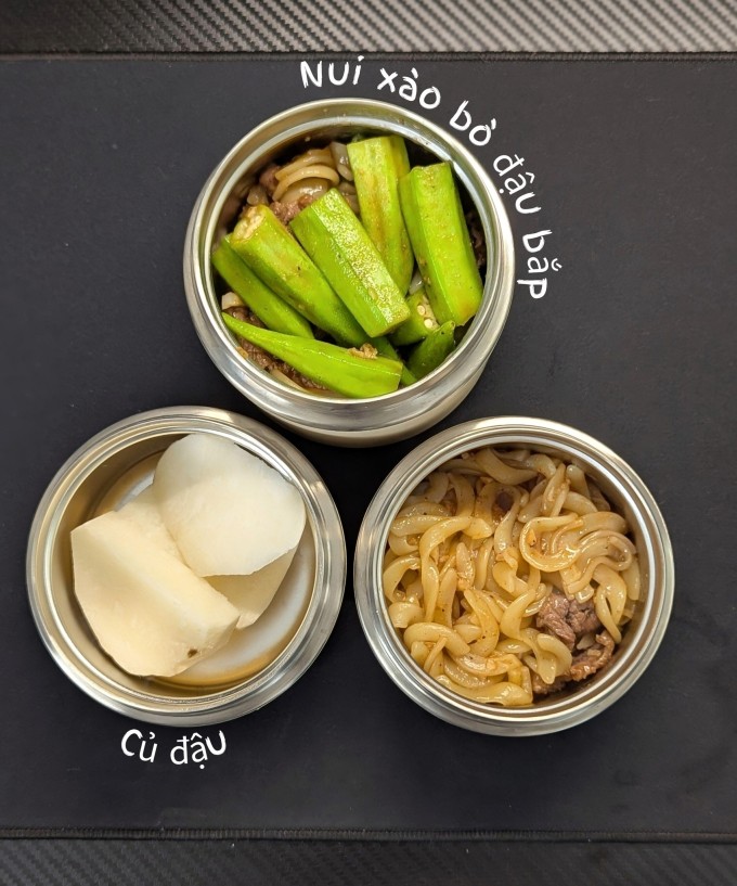 Chồng kỹ sư AI nấu cơm cho vợ mang đi làm mỗi ngày - 7