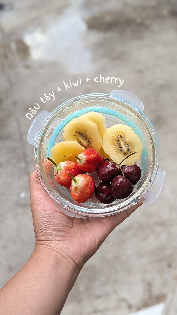 Chồng kỹ sư AI nấu cơm cho vợ mang đi làm mỗi ngày - 10