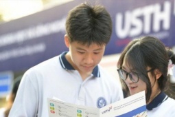 Tuyển sinh đại học 2025: Không đăng kí trên cổng tuyển sinh của trường, thí sinh mất quyền lợi