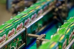 Dính lùm xùm quảng cáo, ông chủ thương hiệu Milo vẫn kiếm chục tỷ mỗi ngày