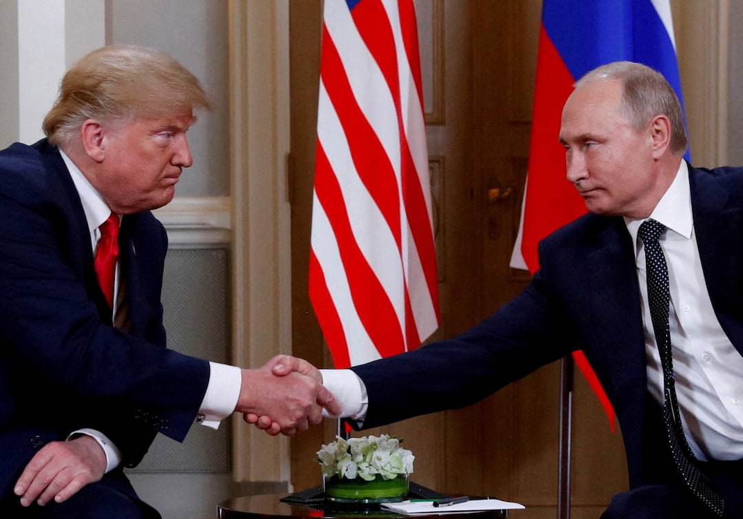 Tổng thống Mỹ Donald Trump được cho là đang nghiêng về giải pháp để Nga – Ukraine tự đàm phán với nhau. Ảnh: Reuters.