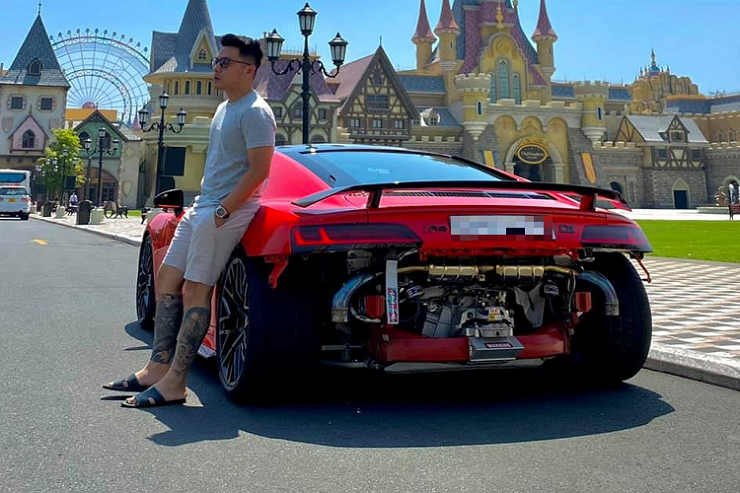 Tống Đông Khuê có sở thích chơi siêu xe.