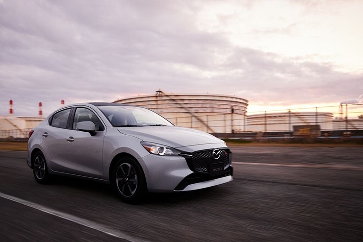 Giá xe Mazda2 tháng 5/2025, xe hạng B từ 418 triệu đồng - 2