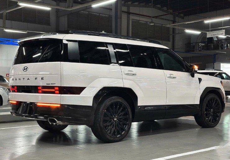 Santa Fe: Chiếc SUV bị