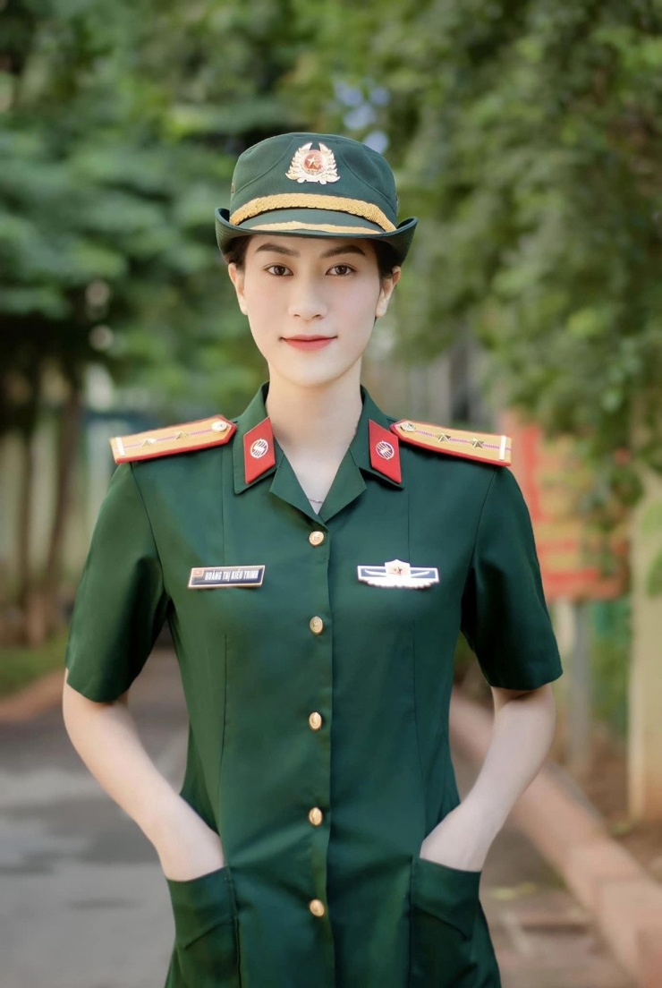 Sắc đẹp vạn người mê của dàn Hoa khôi bóng chuyền áo lính - 4