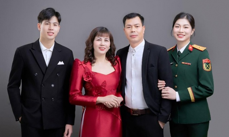 Sắc đẹp vạn người mê của dàn Hoa khôi bóng chuyền áo lính - 7