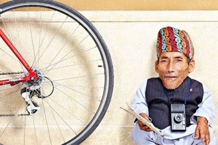 Người đàn ông thấp nhất hành tinh: Cao 54,6cm, sống 75 năm như một kỳ tích