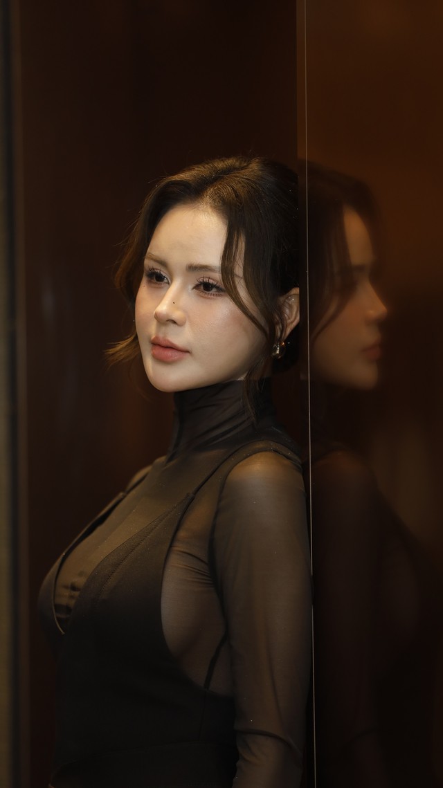 Thời trang là điểm mạnh của Thu Trang trong phim, tuy nhiên lần này, vai nhân viên spa của cô sẽ không có cơ hội phát huy sở trường.