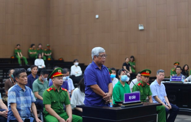 Bị cáo Nguyễn Linh Ngọc tại phiên toà