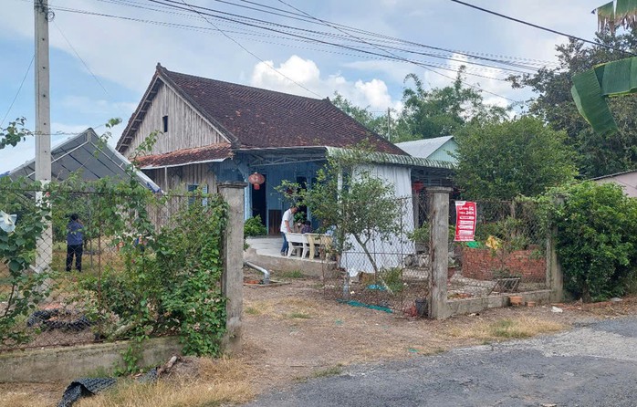 Ngôi nhà xảy ra án mạng