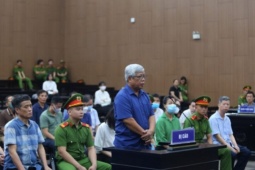 Cựu thứ trưởng Nguyễn Linh Ngọc lĩnh 3 năm tù
