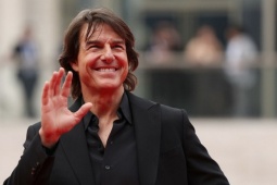 Tom Cruise làm điều này mỗi ngày để không già đi ở tuổi ngoài 60