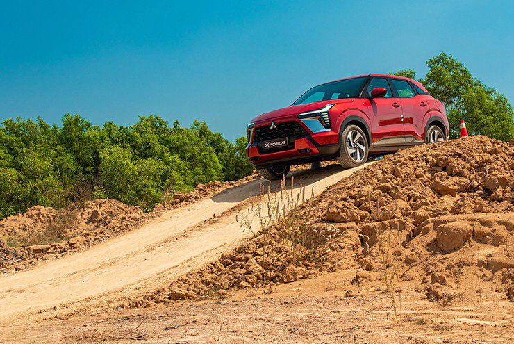 Mitsubishi Xforce có doanh số ra sao trong tháng này - 2